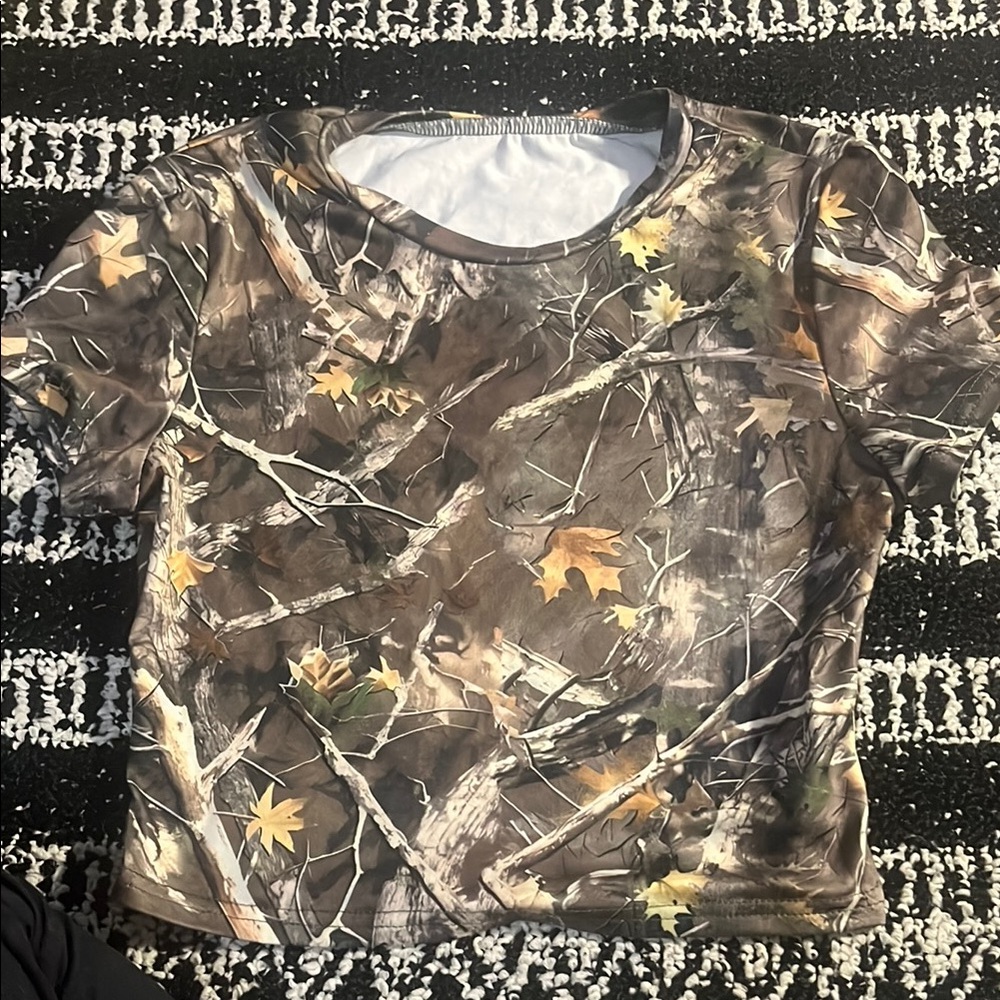 Shein camo cropped tee